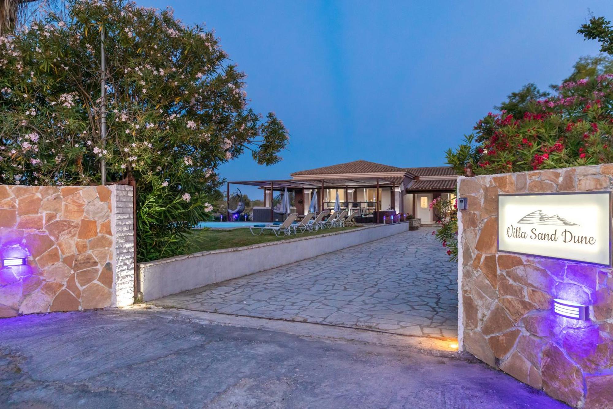 Villa Sand Dune 아기오스 게오르기오스 외부 사진